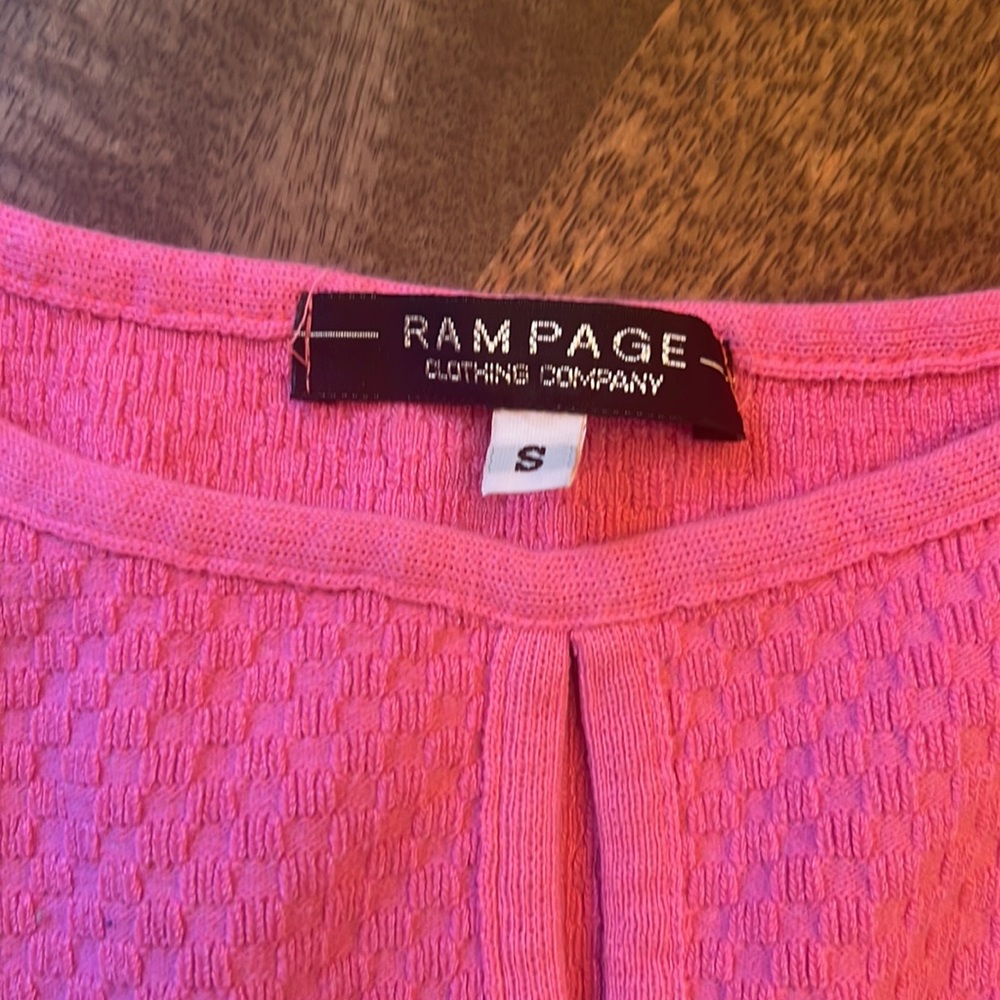 VINTAGE 1990’s Rampage Sweater Top - Picture 2 of 2